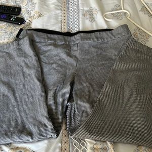 Pull on stretch pant